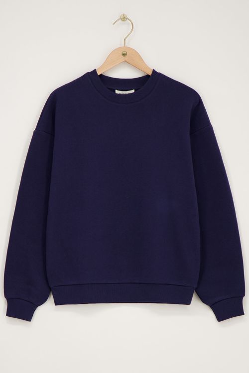 Donkerblauwe sweater 