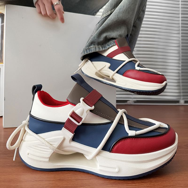 Tanzanite - Platform Sneakers met Gespen Paneel