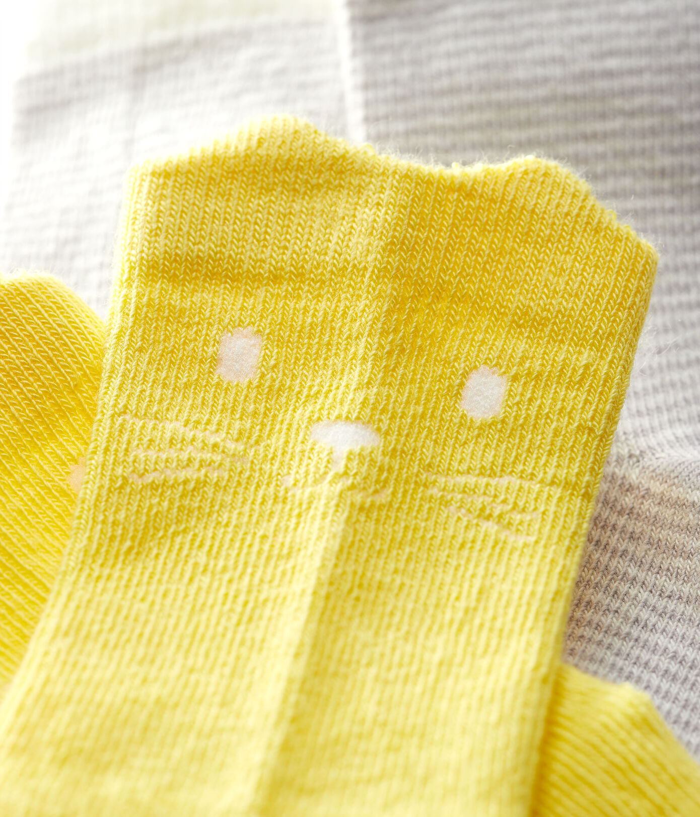 Lot de 2 chaussettes à motif bébé fille