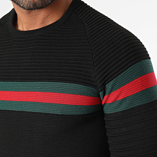 Pull Noir