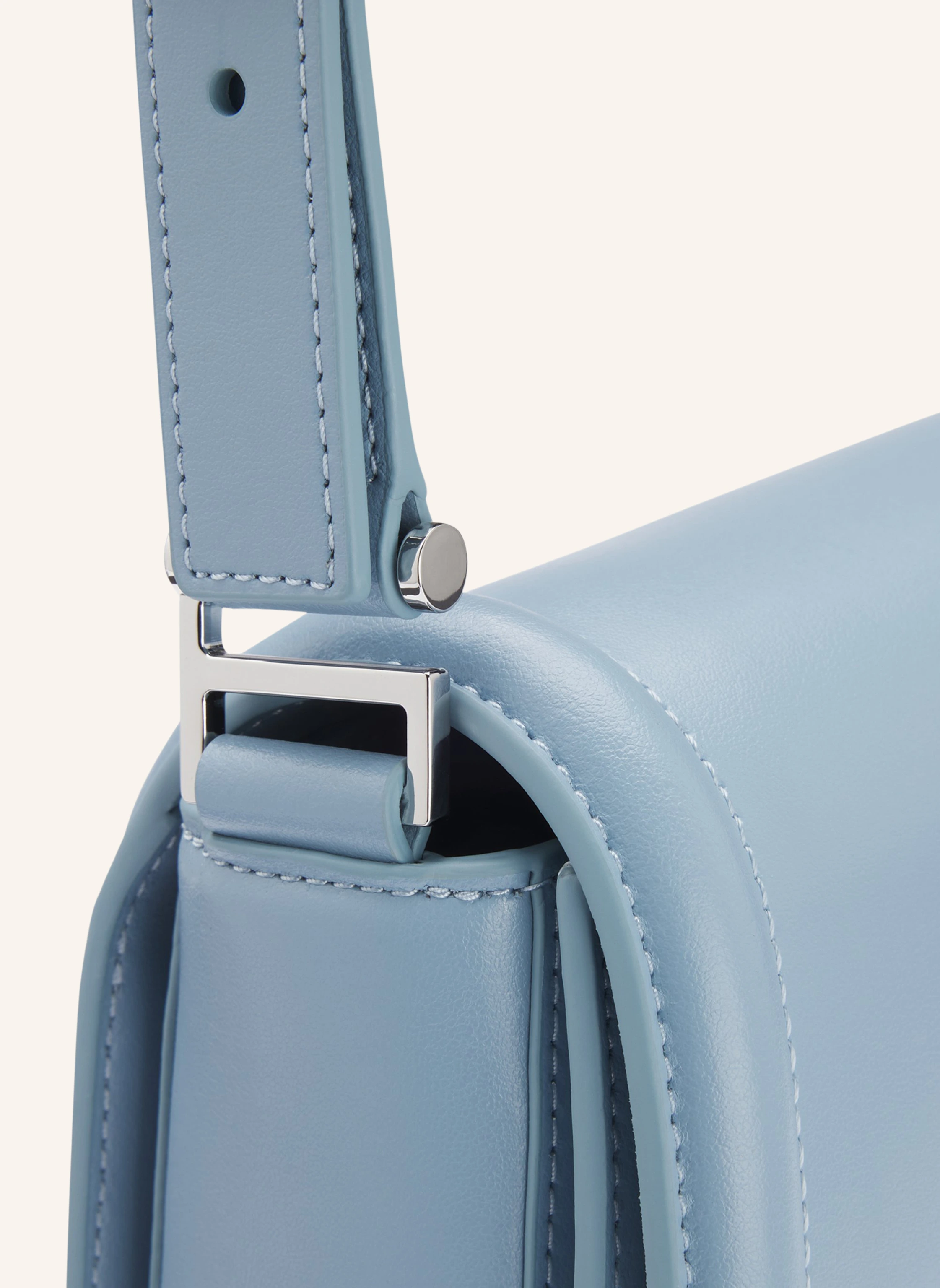BOSS Crossbody-Tasche ARIELL SADDLE N.
