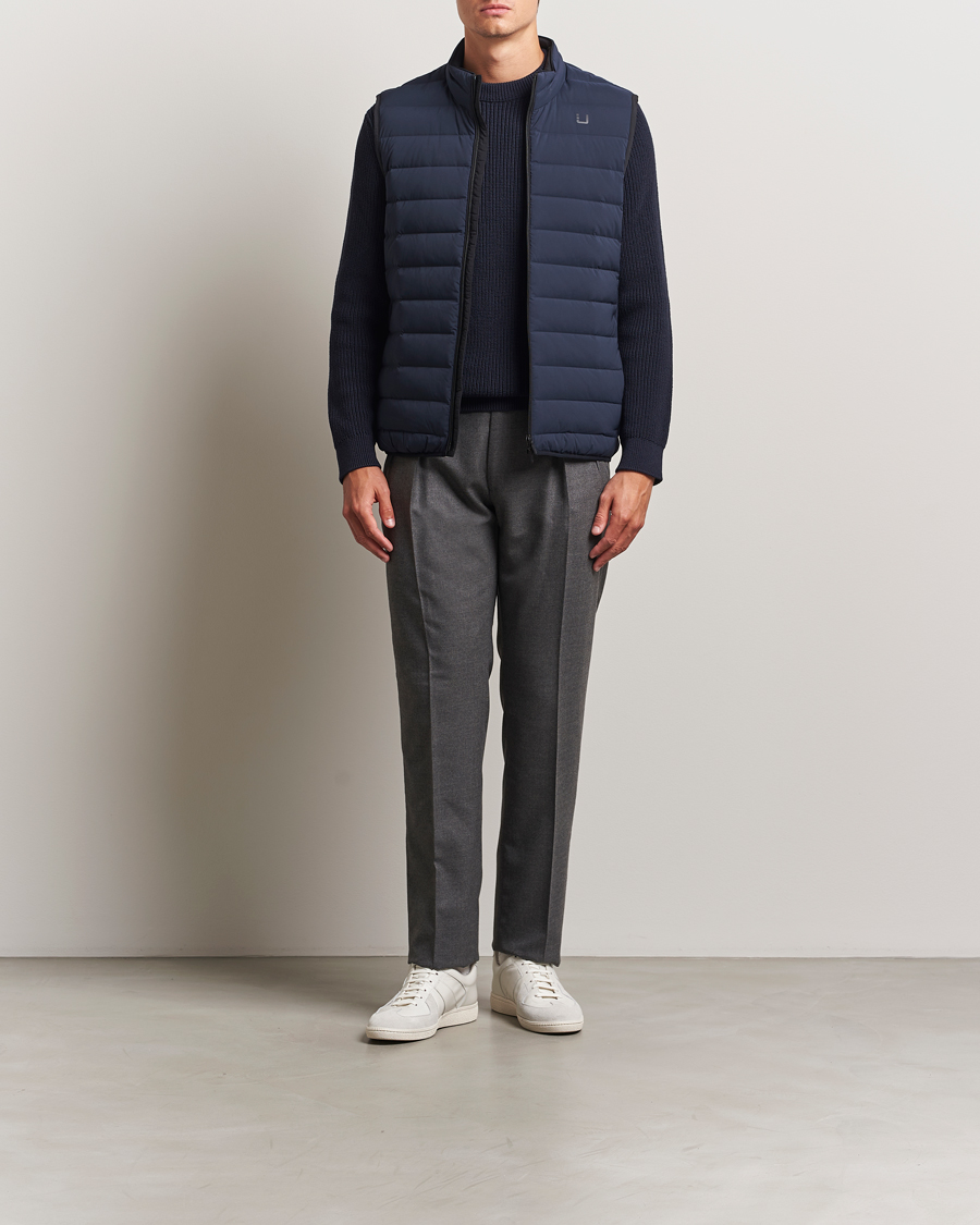 UBR Sonic Vest Navy