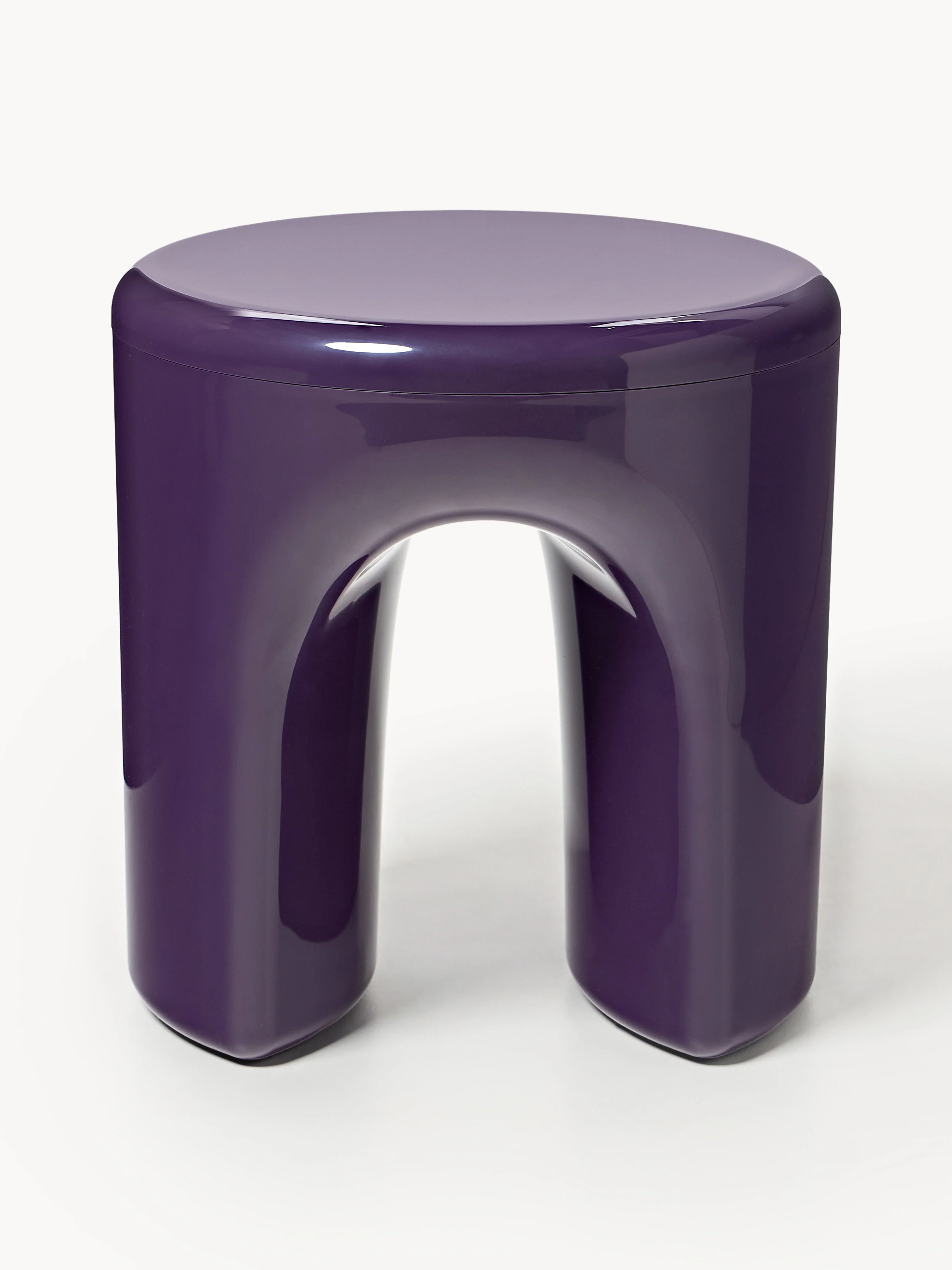 Ronde bijzettafel Avi