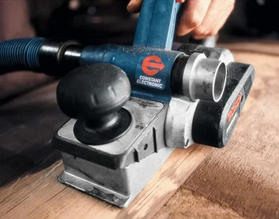 Bosch GHO 40-82 C Professional - Høvl - 850 W - 82 mm