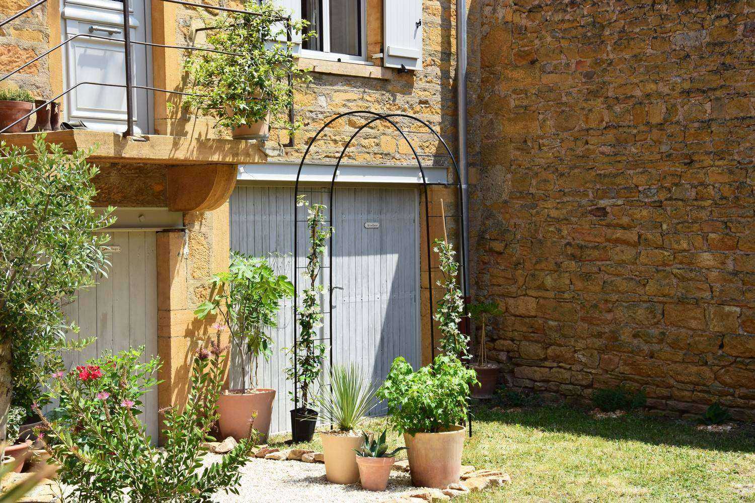 Arche basics tube rond 16 vitrail - 130x40x250 cm - noir