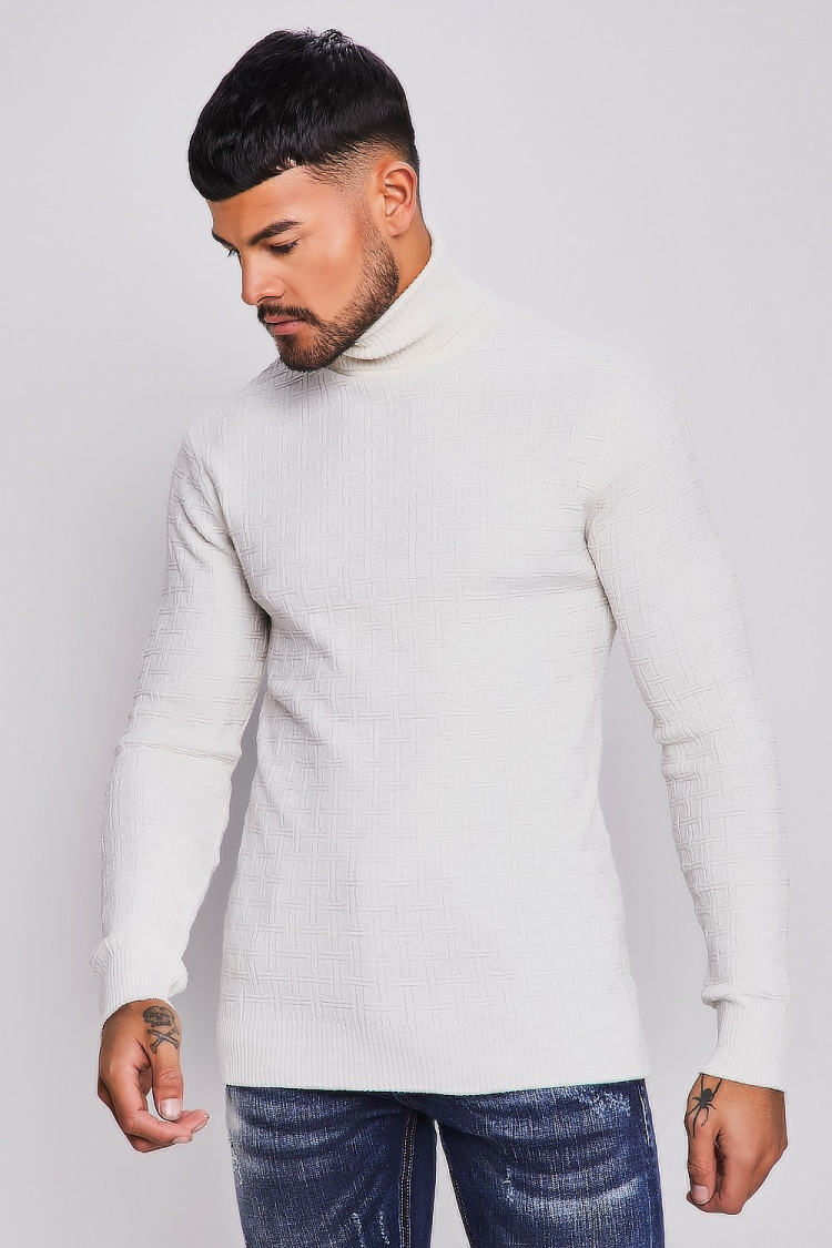Pull écru col roulé à motif maille