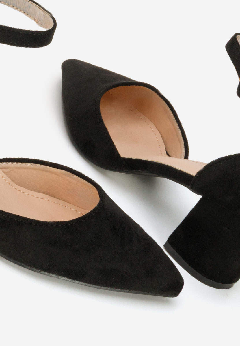 Chaussures à talon épais noirs Elrosa