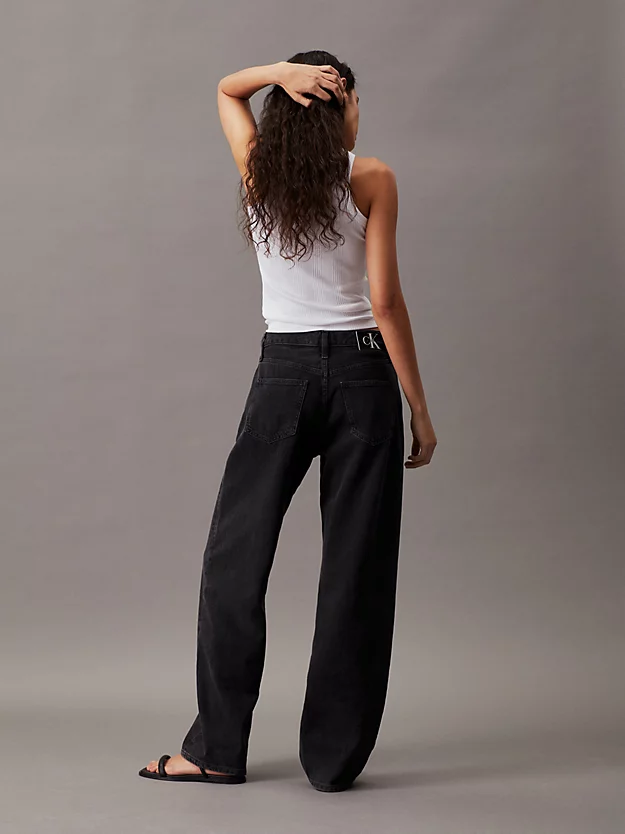 Calça jeans reta dos anos 90