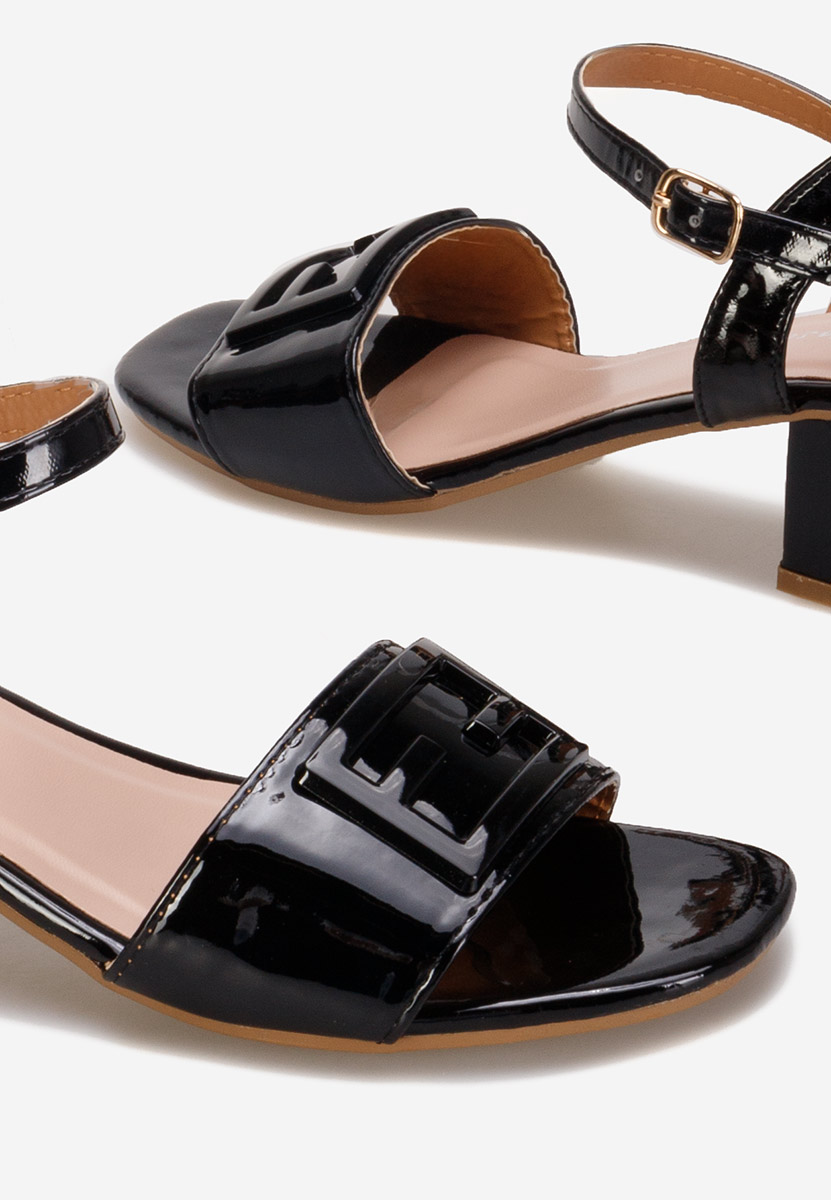 Sandales à talon épais noires Izara B