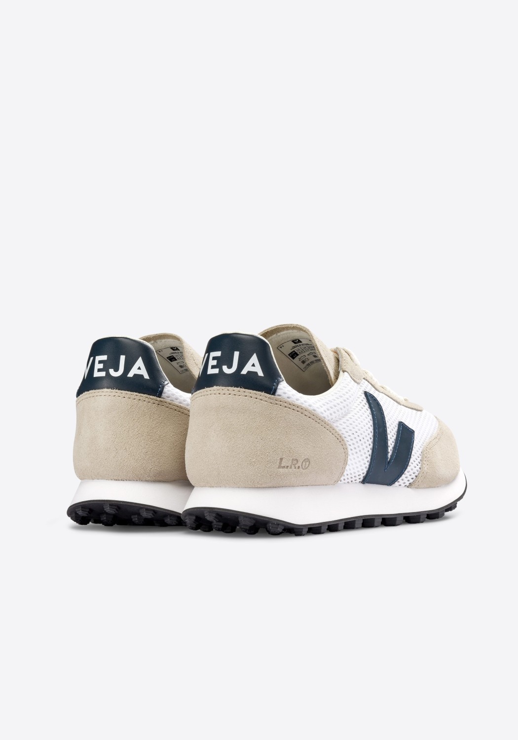 Veja Sneaker Rio Branco Light Aircell Lunar Nautico