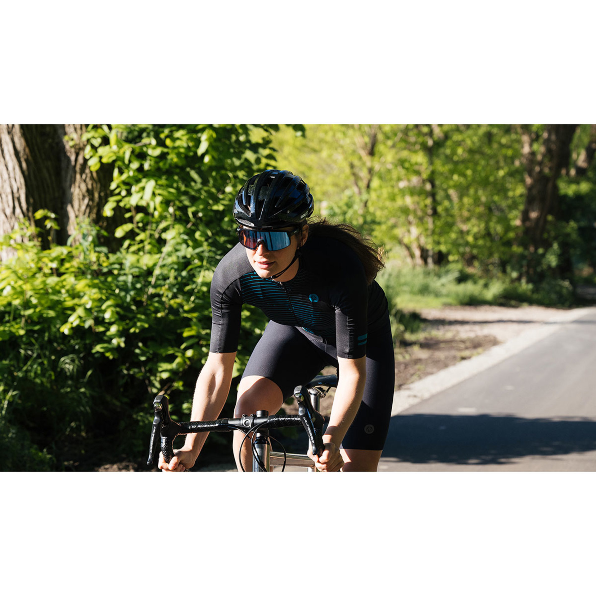AGU Subsonic Race Fietshelm Zwart