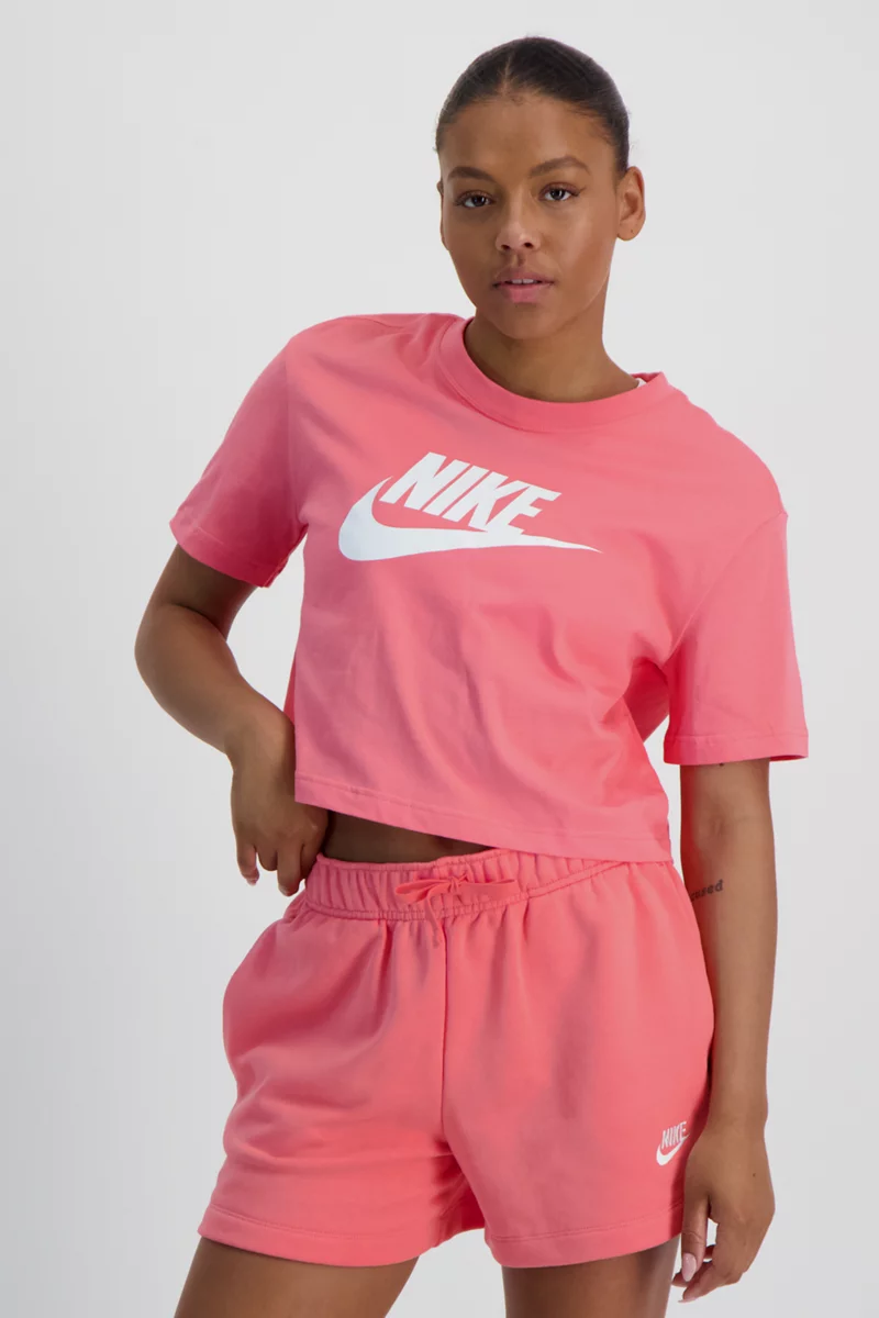 Nike Sportswear Essential Damen T-Shirt
