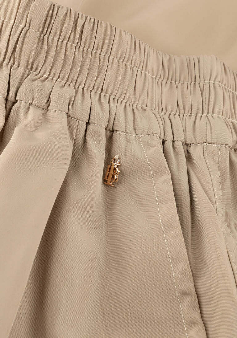 beige ibana midirok sana