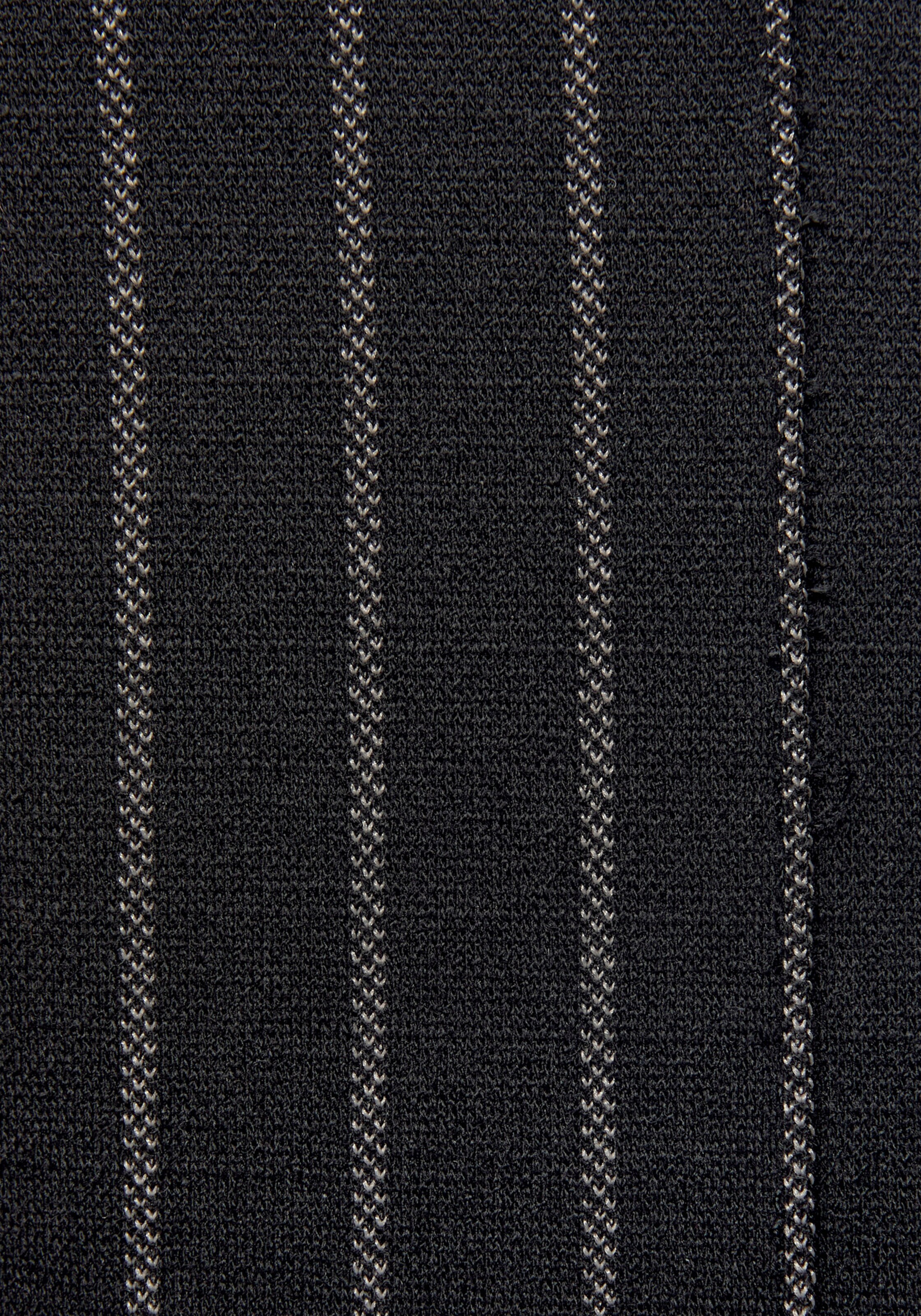 Vivance Jogger Pants in schwarz-weiß-gestreift