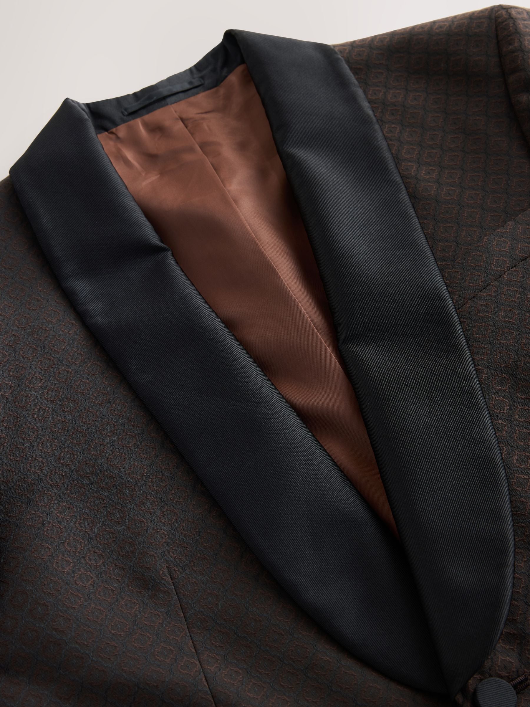 Bruin - Slim Fit Jacquard Tuxedo Suit Jacket