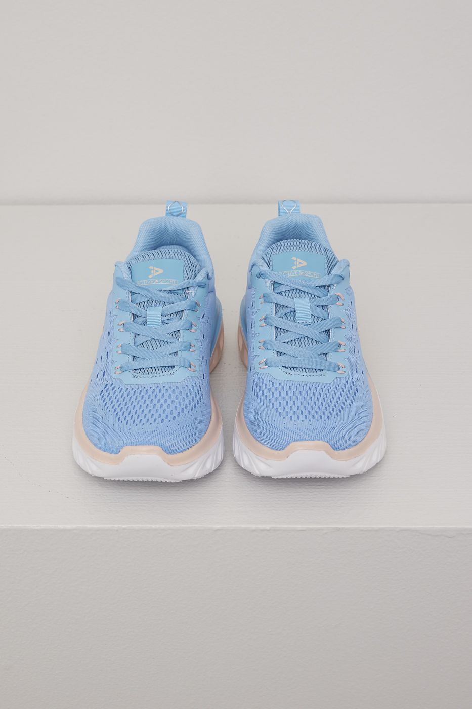 Zone sneaker