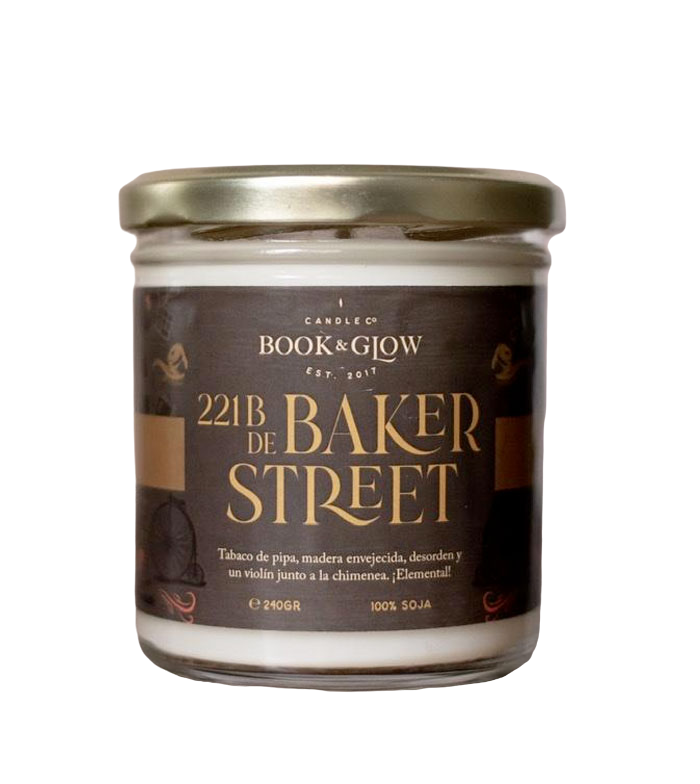Book and Glow - *Mundos Notáveis* - Vegan Soy Candle - Baker Street 221B