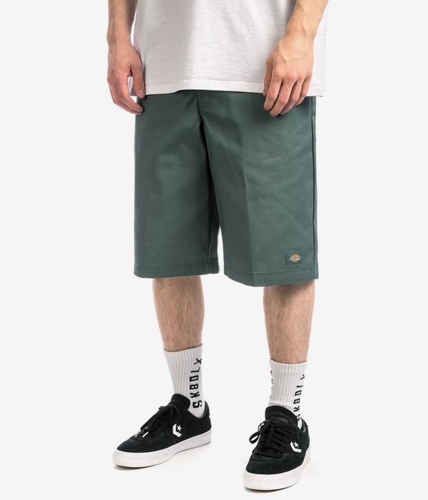 Dickies 13IN Multi Pocket Workshort Reycled Shorts (dark forest)