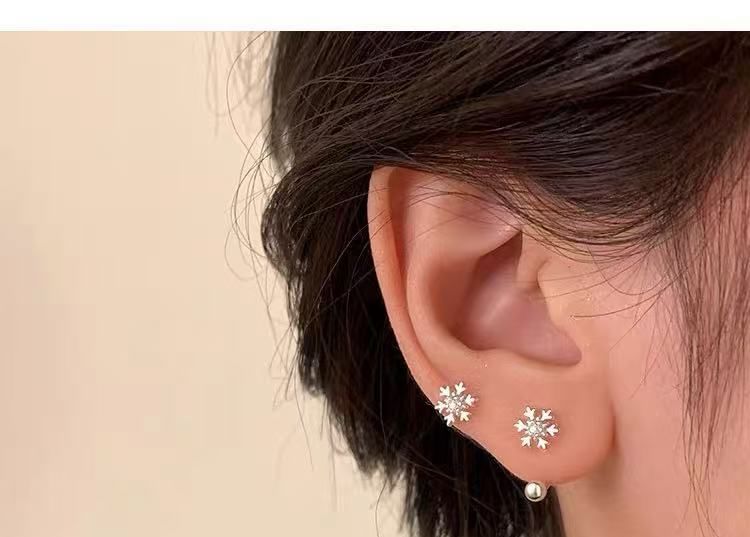 pexrl sieraden - Sterling zilveren sneeuwvlok oorbel met strass