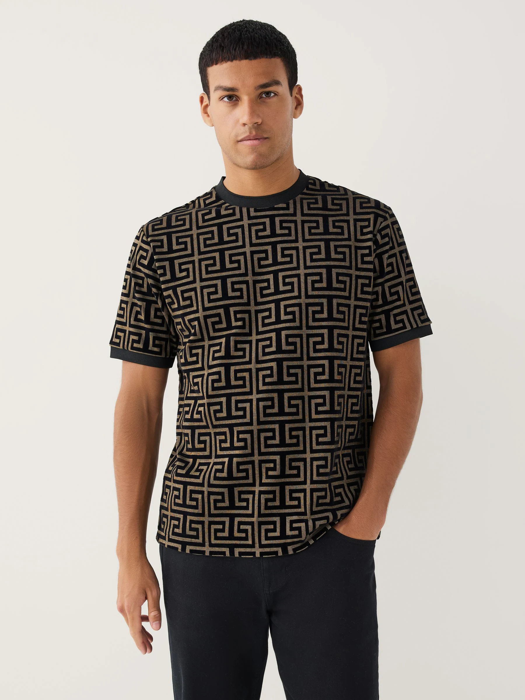 Zwart/goud - Smart Flocked T-Shirt