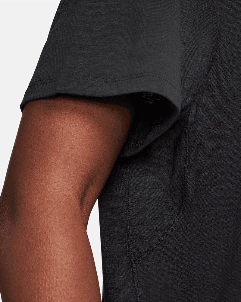 T-shirt Nike One pour femme