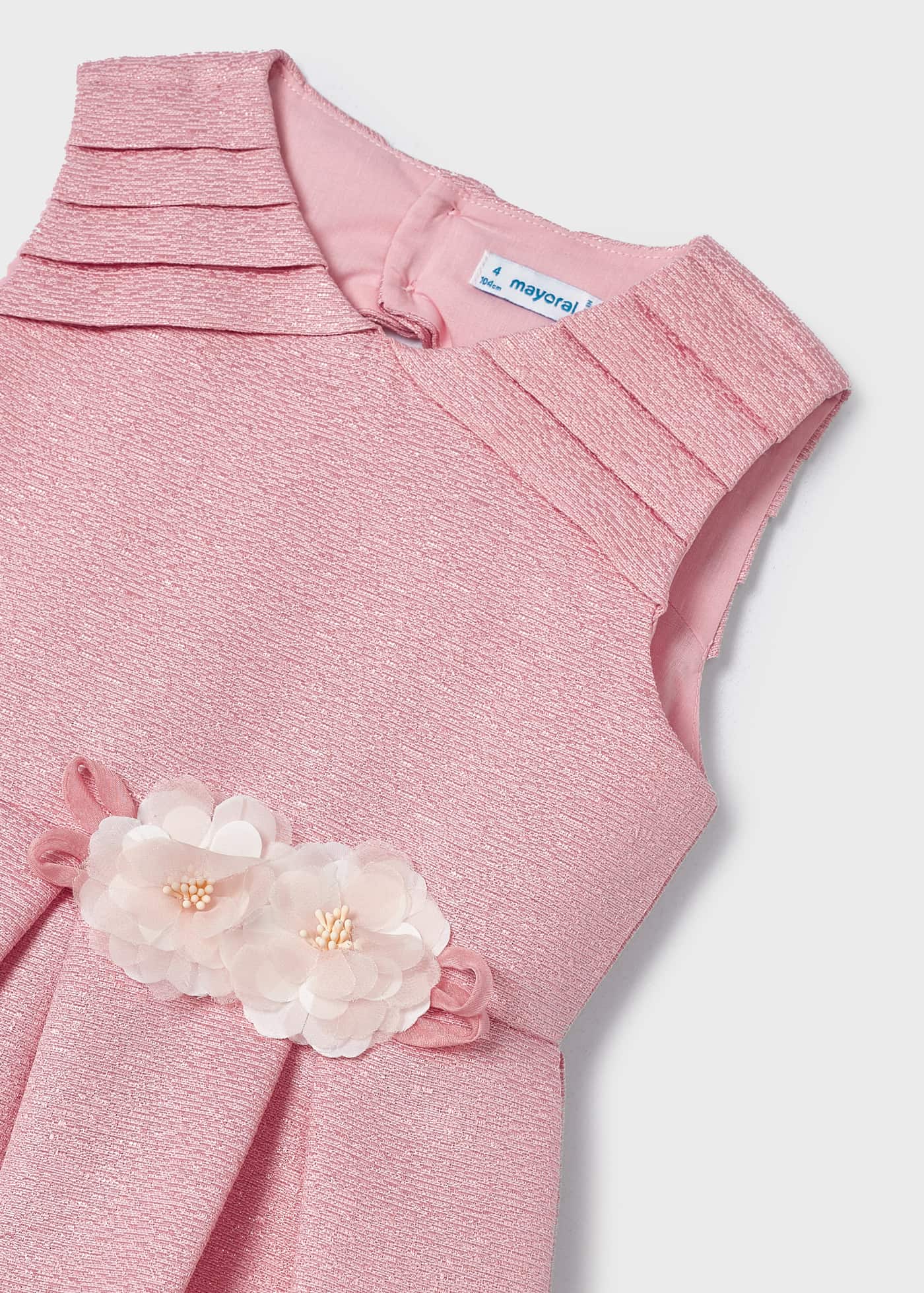 Vestido com aplique floral para menina