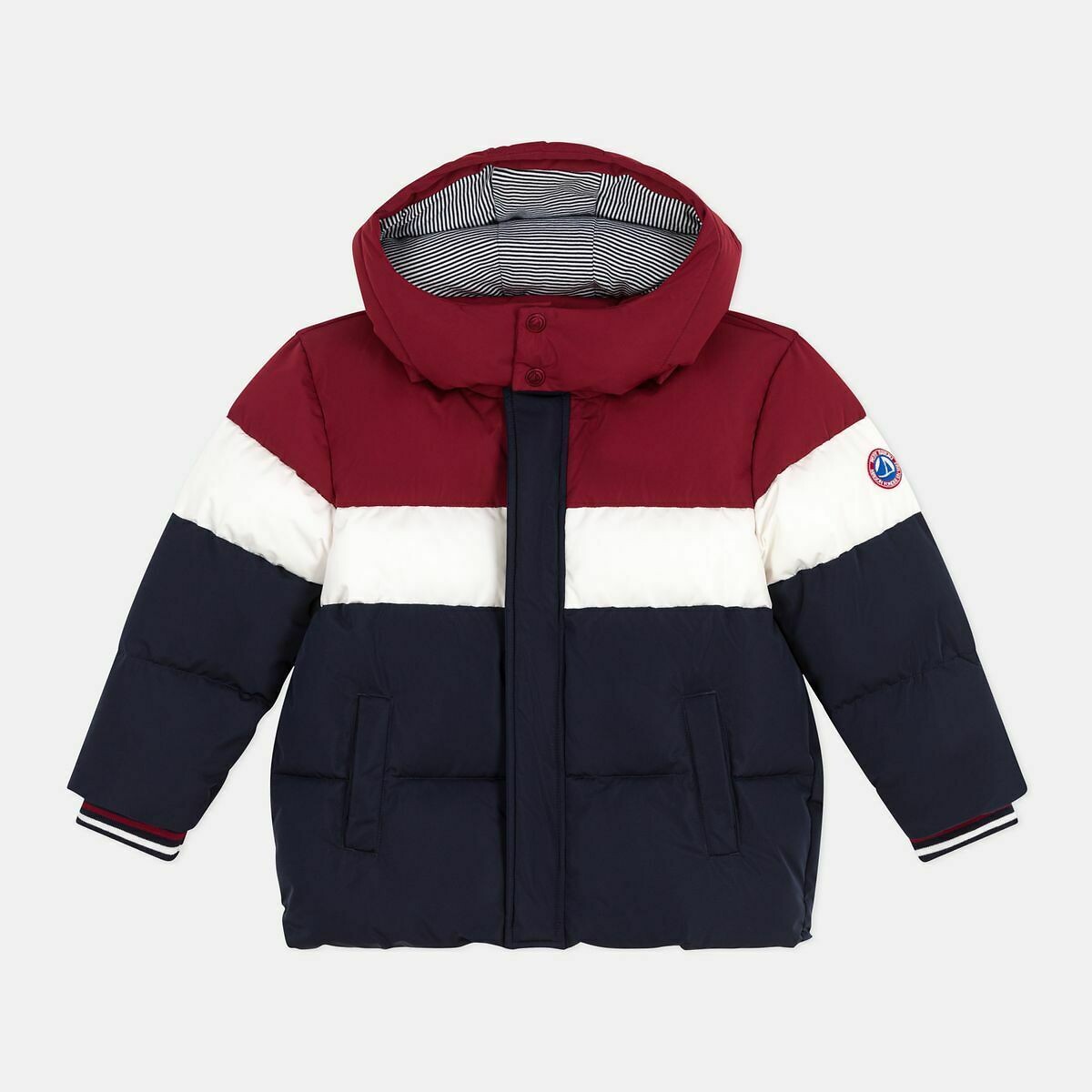 PETIT BATEAU<br>Jaqueta de plumas com capuz em blocos de cores