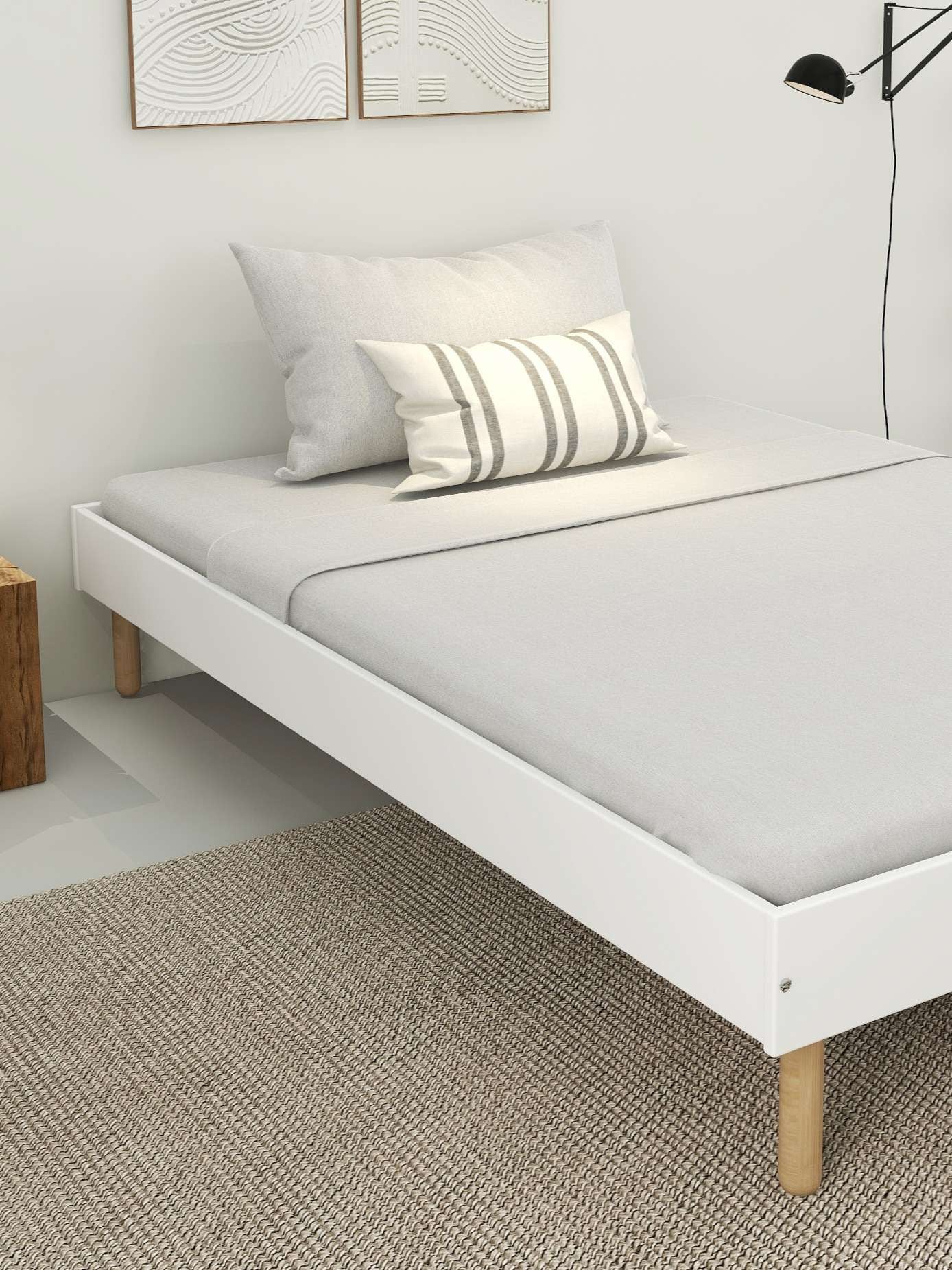 GOODproduct Bett »Dagmar, Bettgestell, Futonbett, Füsse aus Massivholz« 140cm Liegefläche,  mit festen Latten aus massiver Kiefer, belastbar mit 200KG