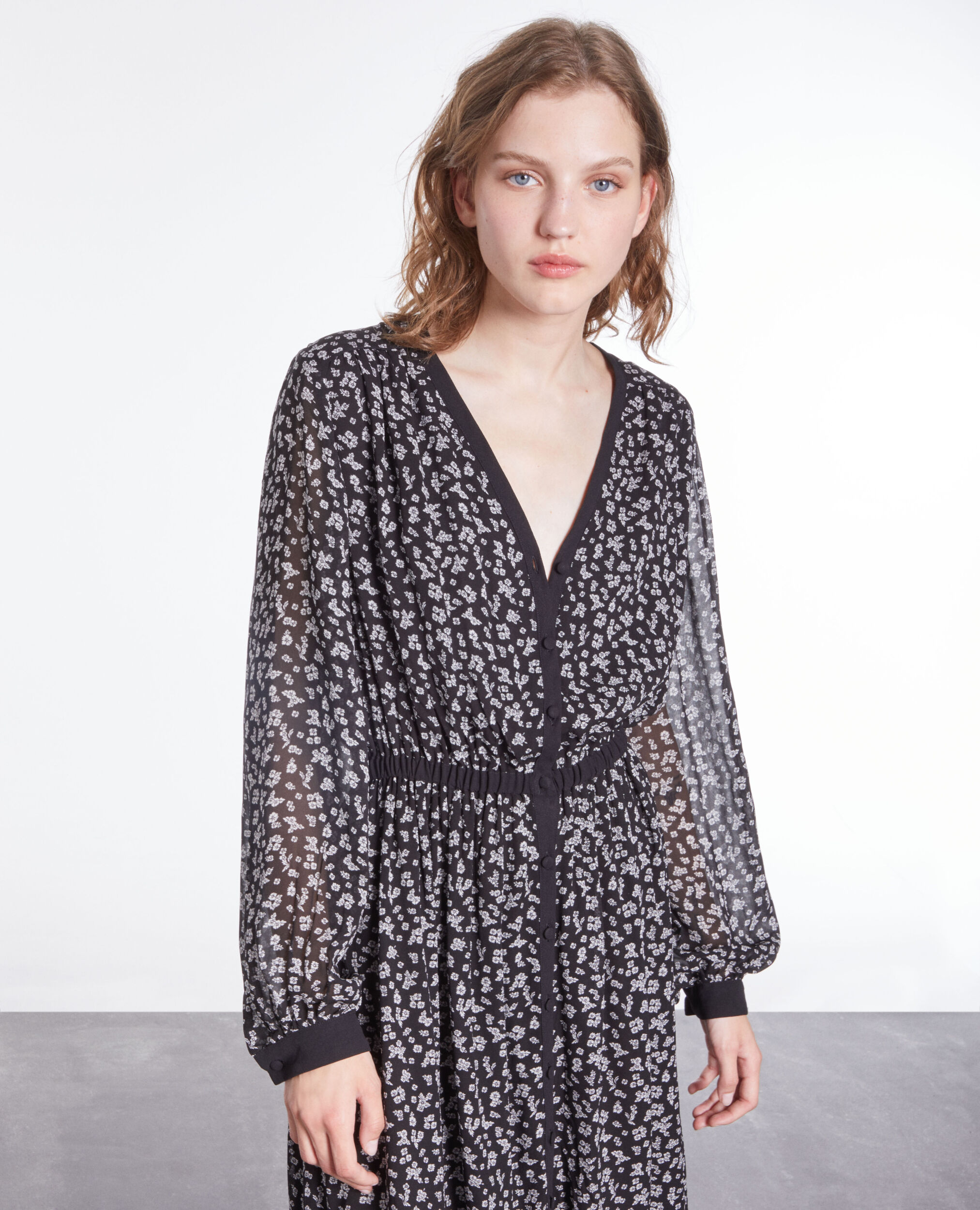 Robe longue imprimée avec boutonnage