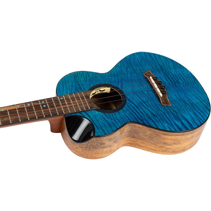 Flight Royal Series Comet EQ-A Tenor Blue elektrisch-akoestische ukelele met deluxe gigbag