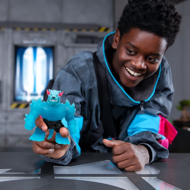 Heroes of Goo Jit Zu - MrBeast - Hypercharged Panther - ca. 11 cm