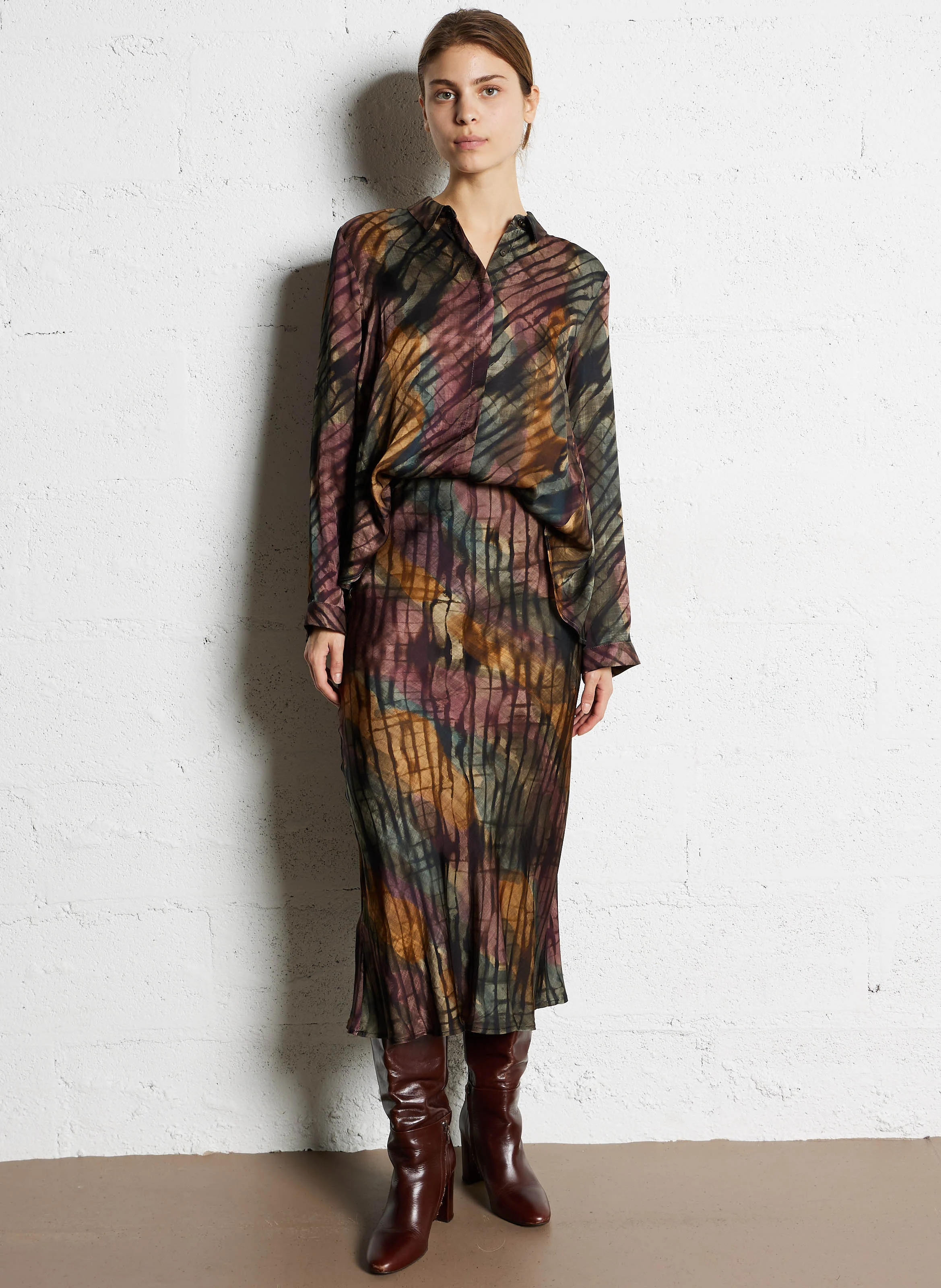 Jupe midi satinée | Multicolore