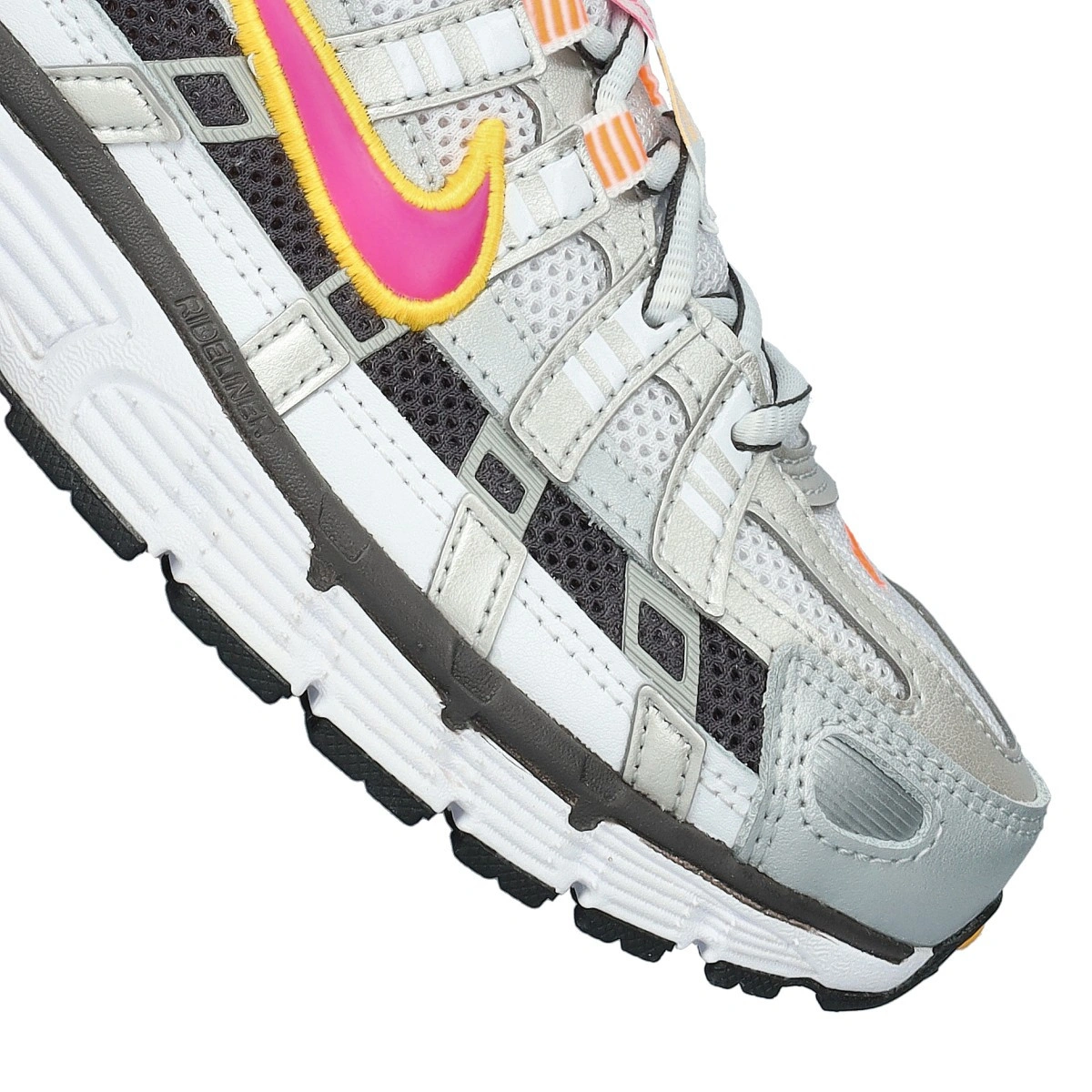 Sneakers Nike P-6000 Mujer
