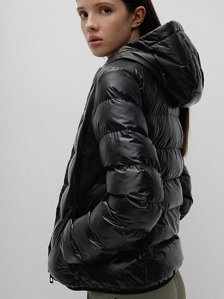 HUGO Leichtsteppjacke Famara schwarz