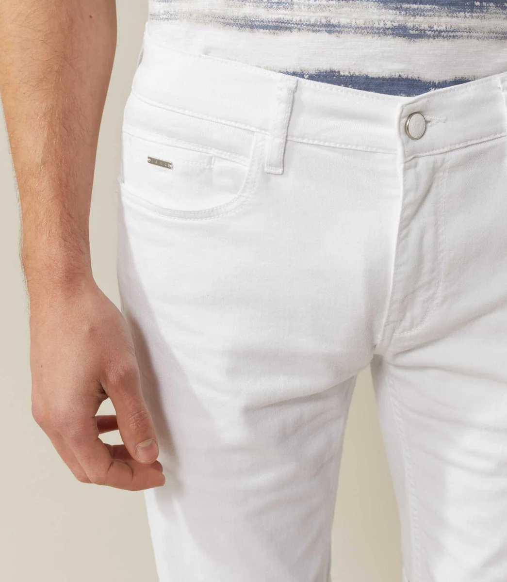 Bermuda slim blanc 