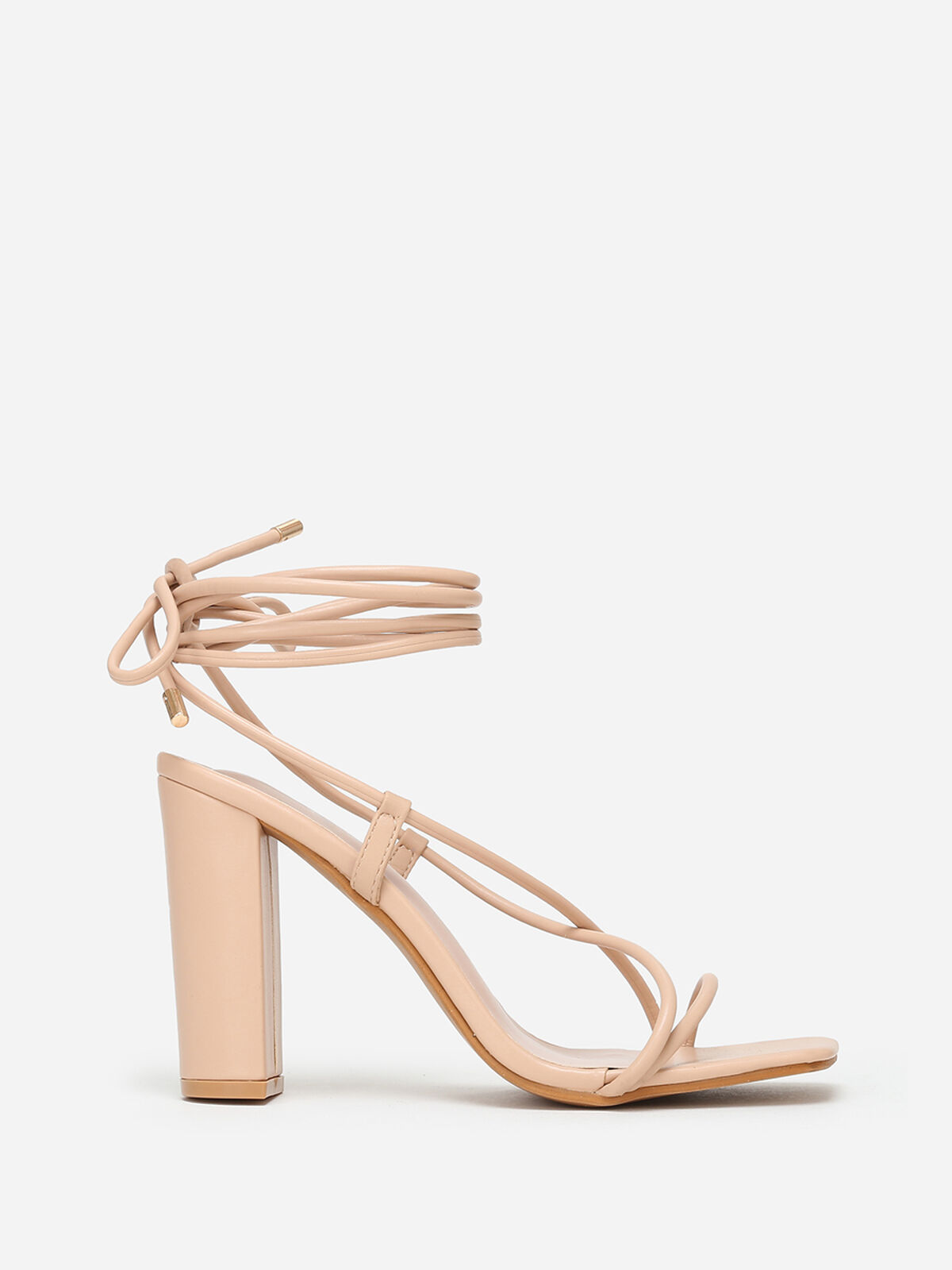 Sandales avec laçage à bout carré- Beige