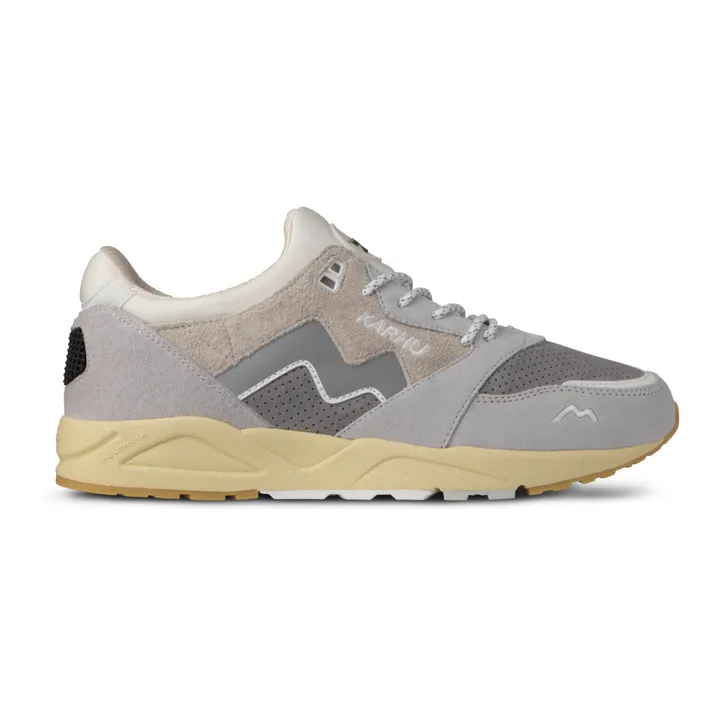 Karhu Baskets Aria 95 | Gris clair