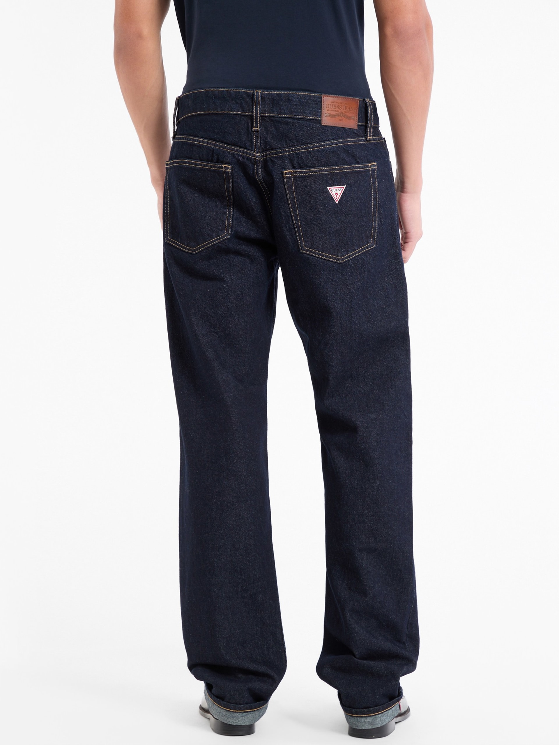 Calça jeans reta em denim selvedge