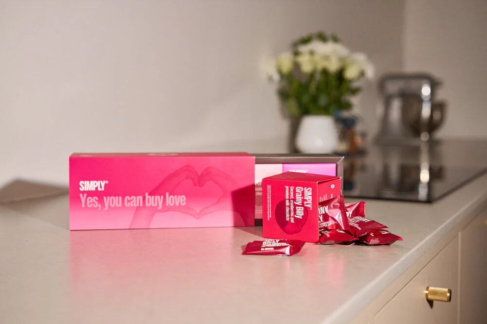 SIMPLY  Yes You Can Buy Love Combo Cube - rød
