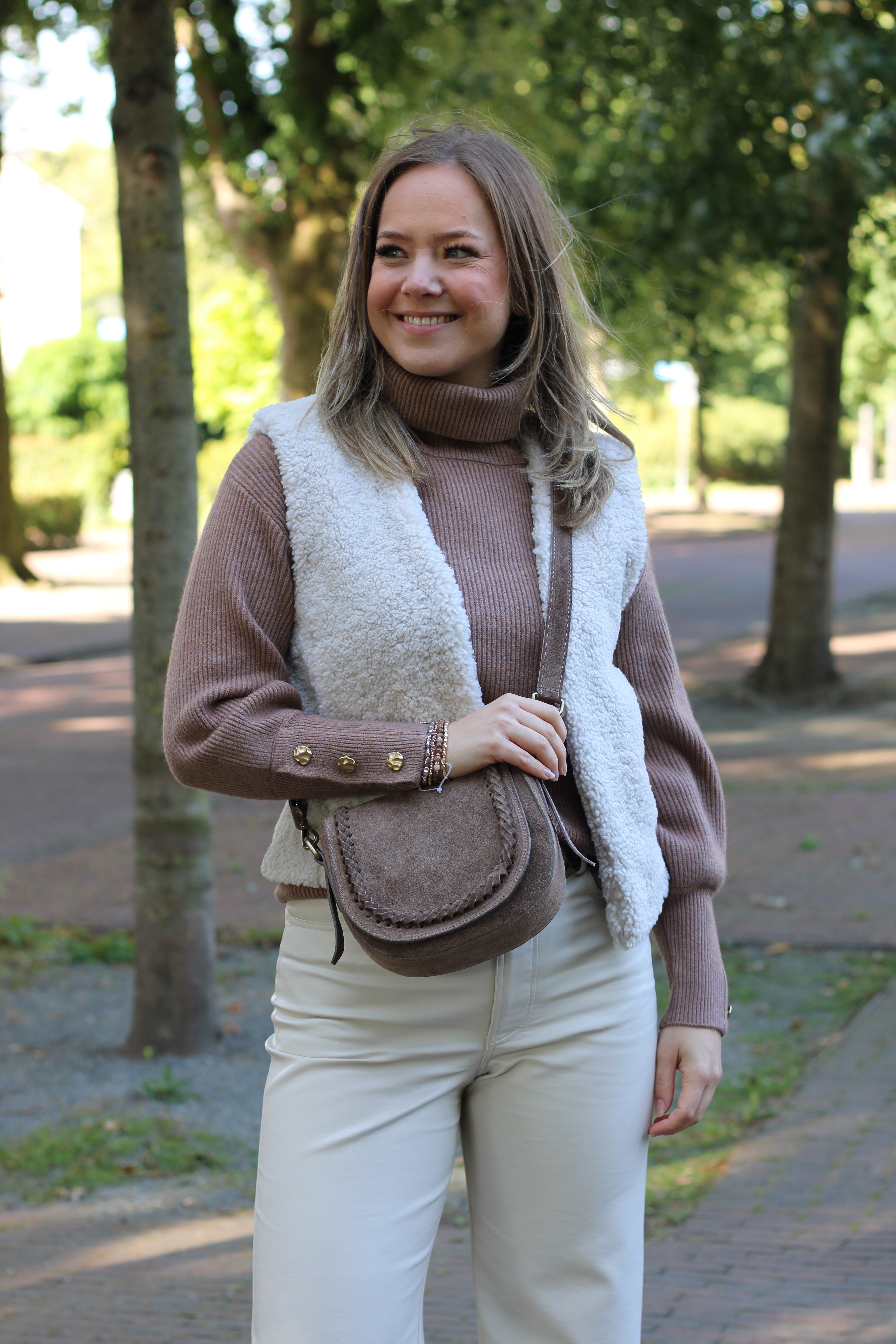 Chelsea Bag - Suede Taupe