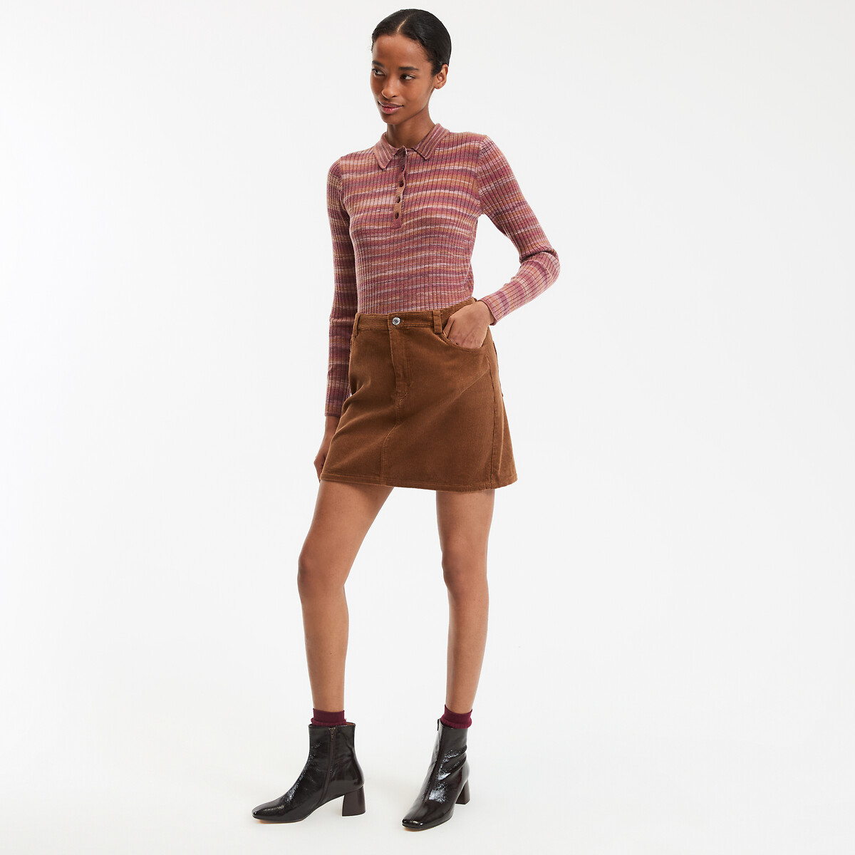 COLEÇÕES LA REDOUTE<br>Saia curta de veludo