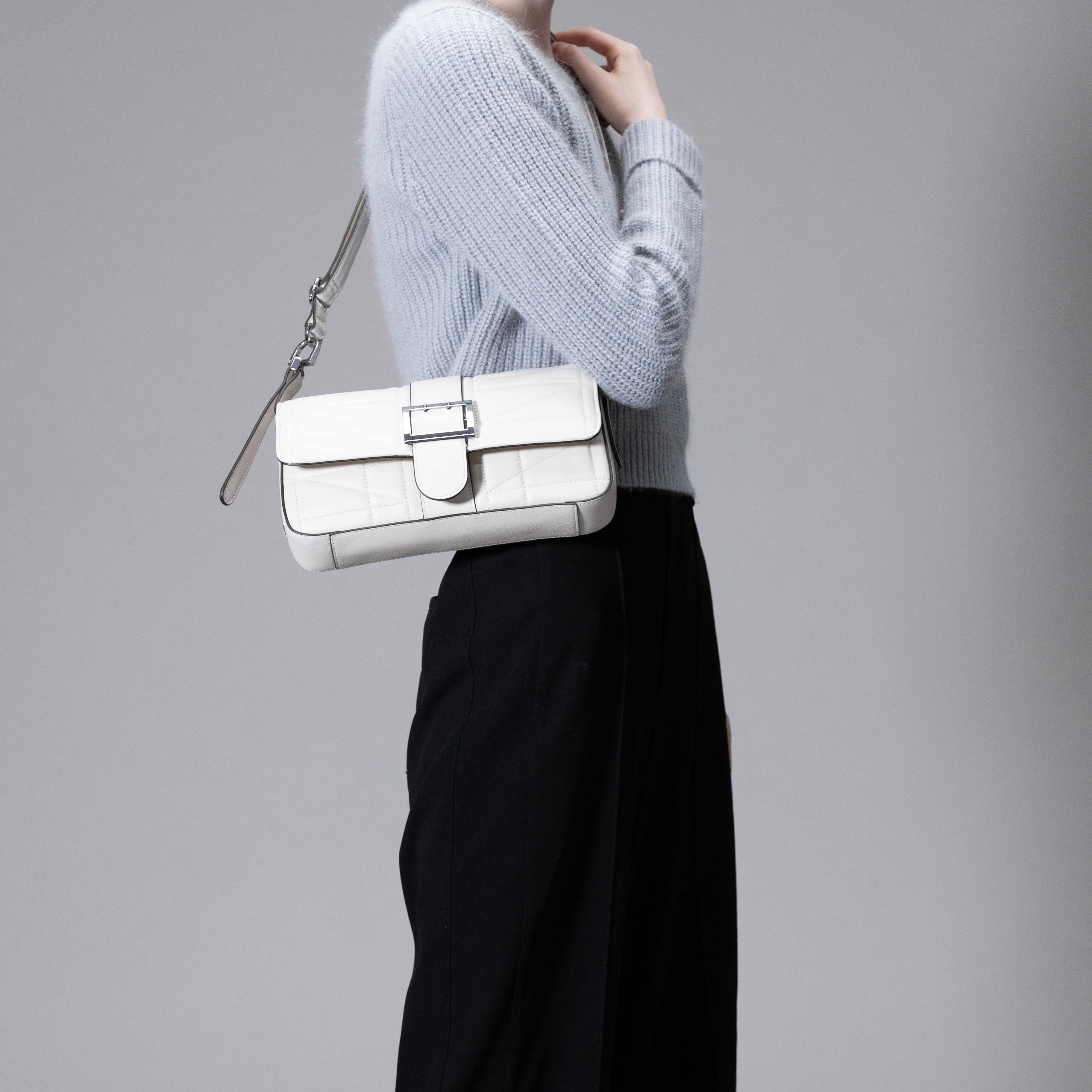 Handle bag Violaine R231