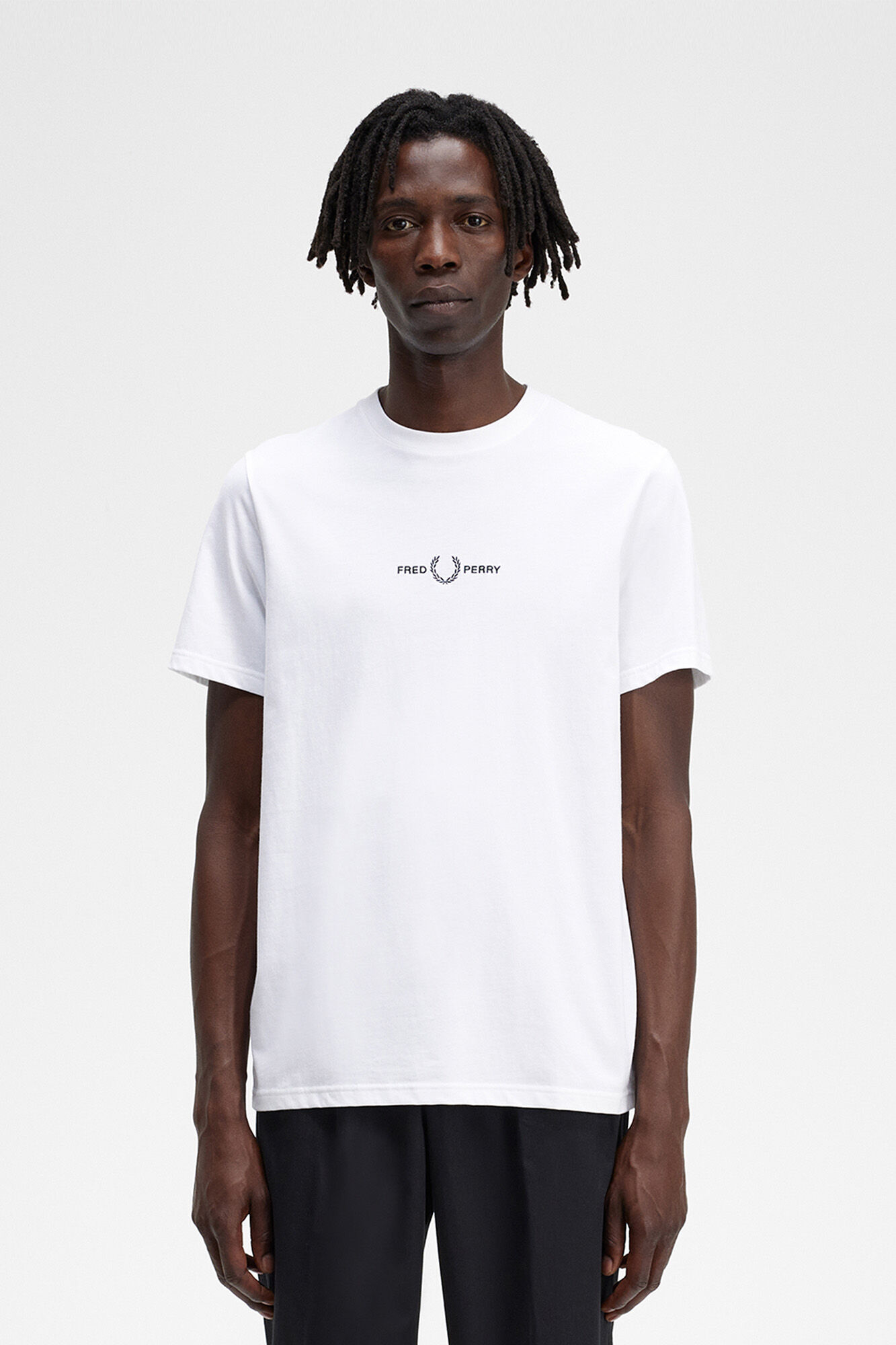Camiseta bordada - Branca