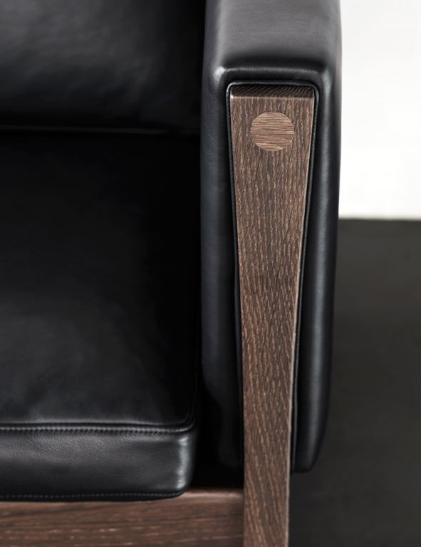Carl Hansen & Son CH163 bank geolied walnoot Thor 301 leer