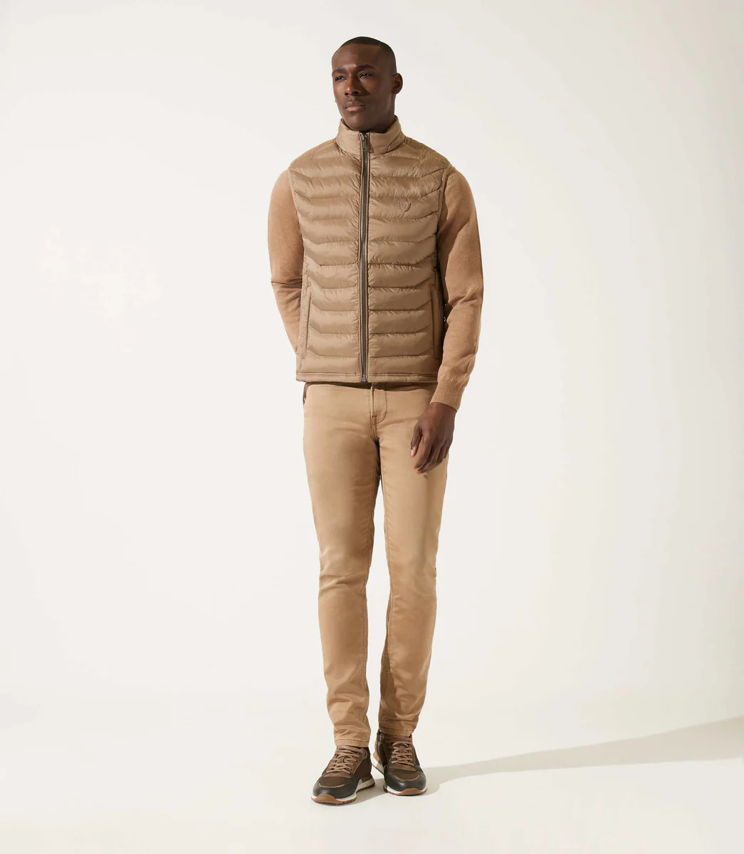 Doudoune sans manches à col montant beige MIDORI