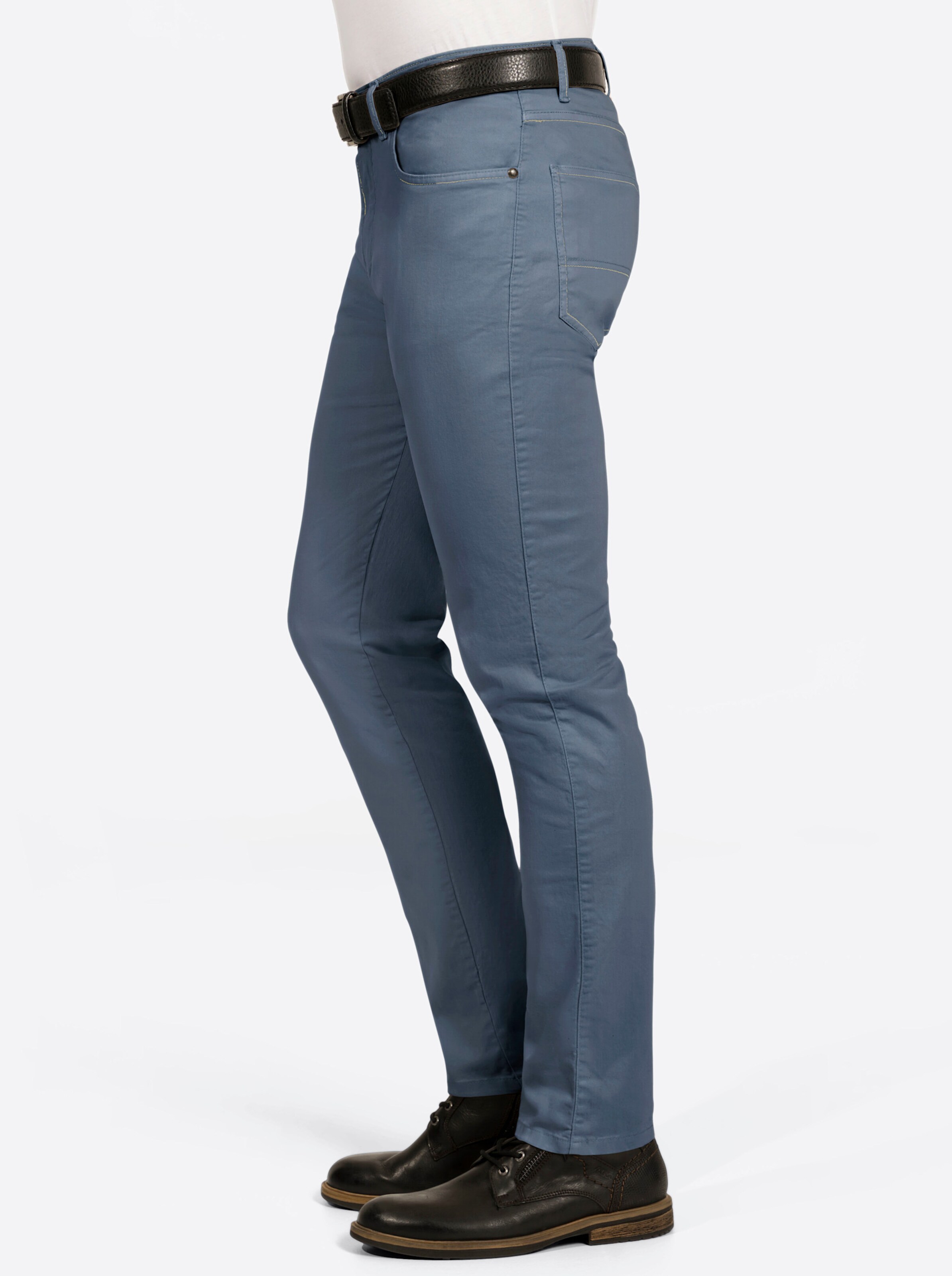 Hose in mittelblau