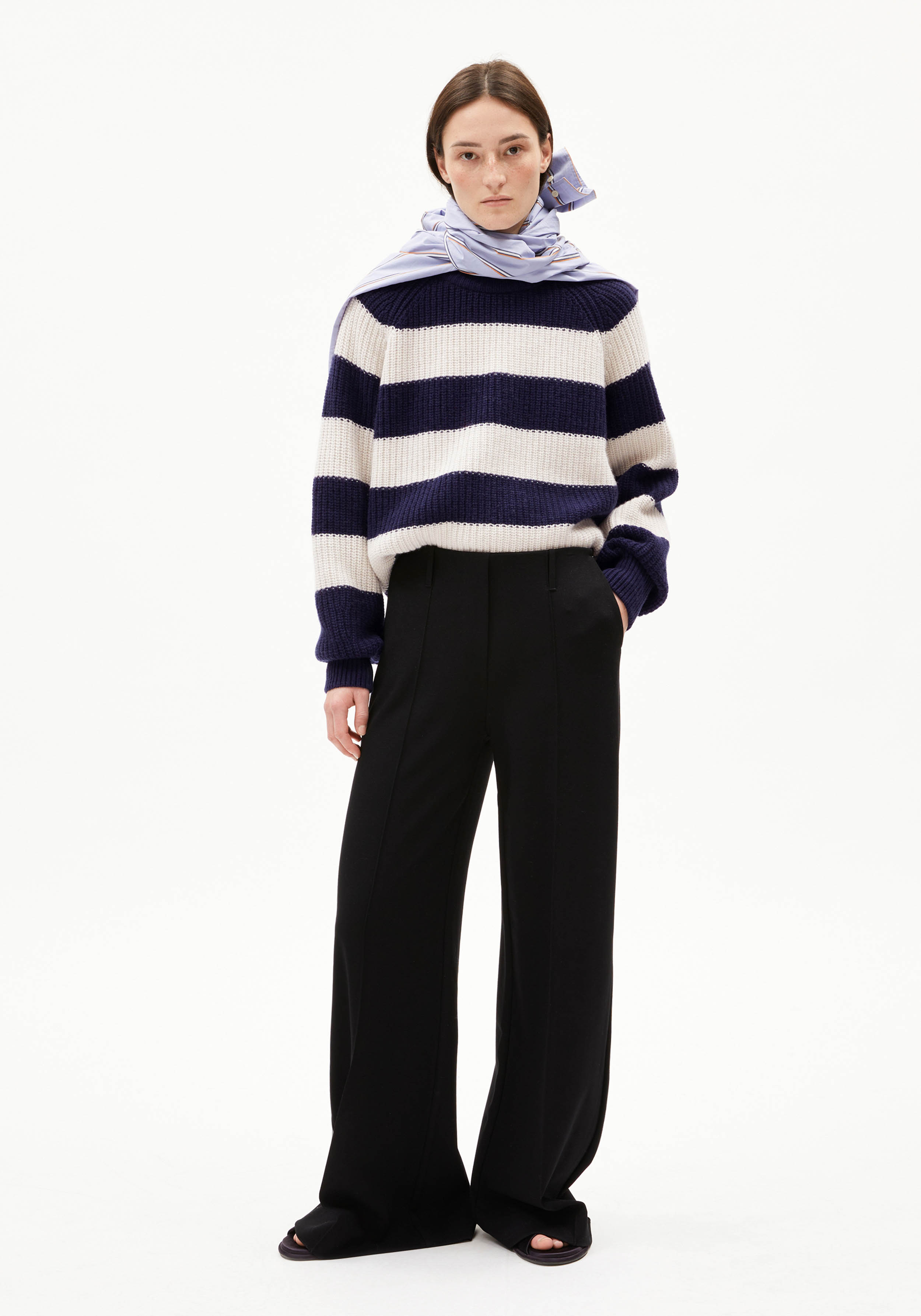 Armedangels Hose Maevaa Black