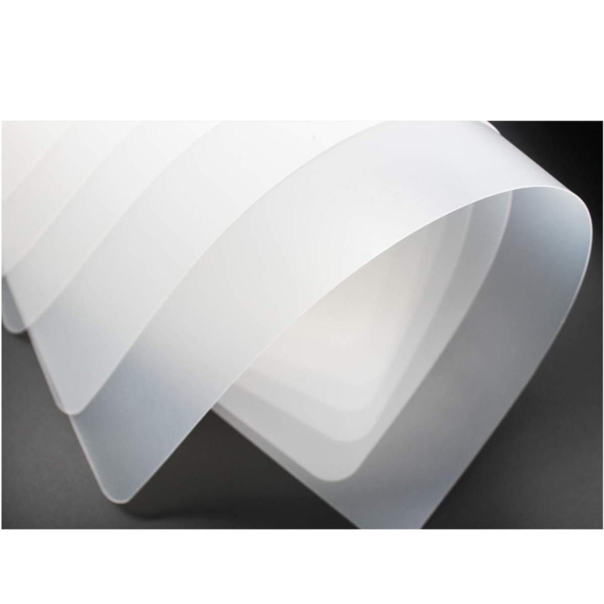 (4er Set) 45x30cm Hitzebeständige PVC Tischunterlage Abwaschbare Teller Untersetzer Tischset - Transparent