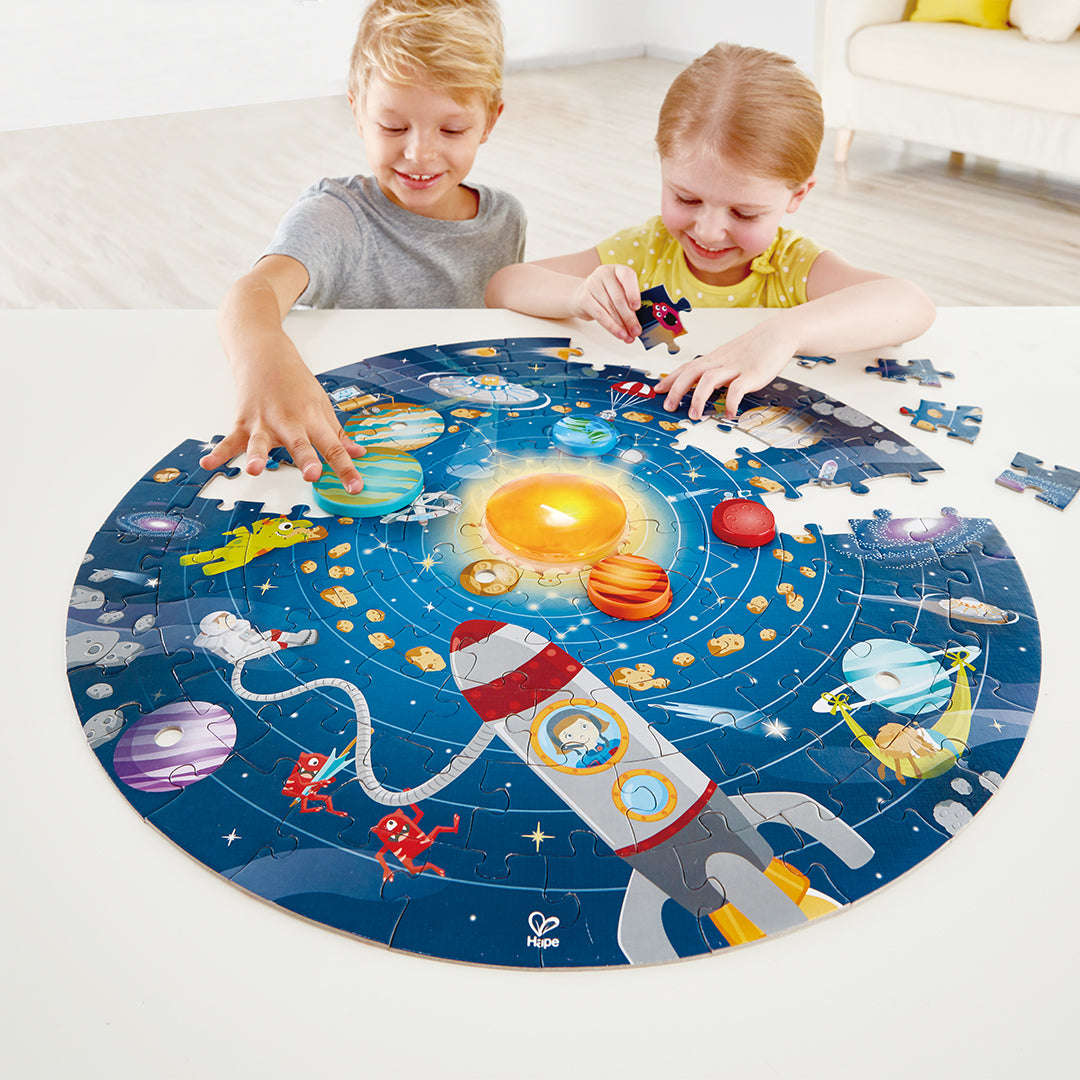 Hape puzzel met zonnestelsel lamp - 93st