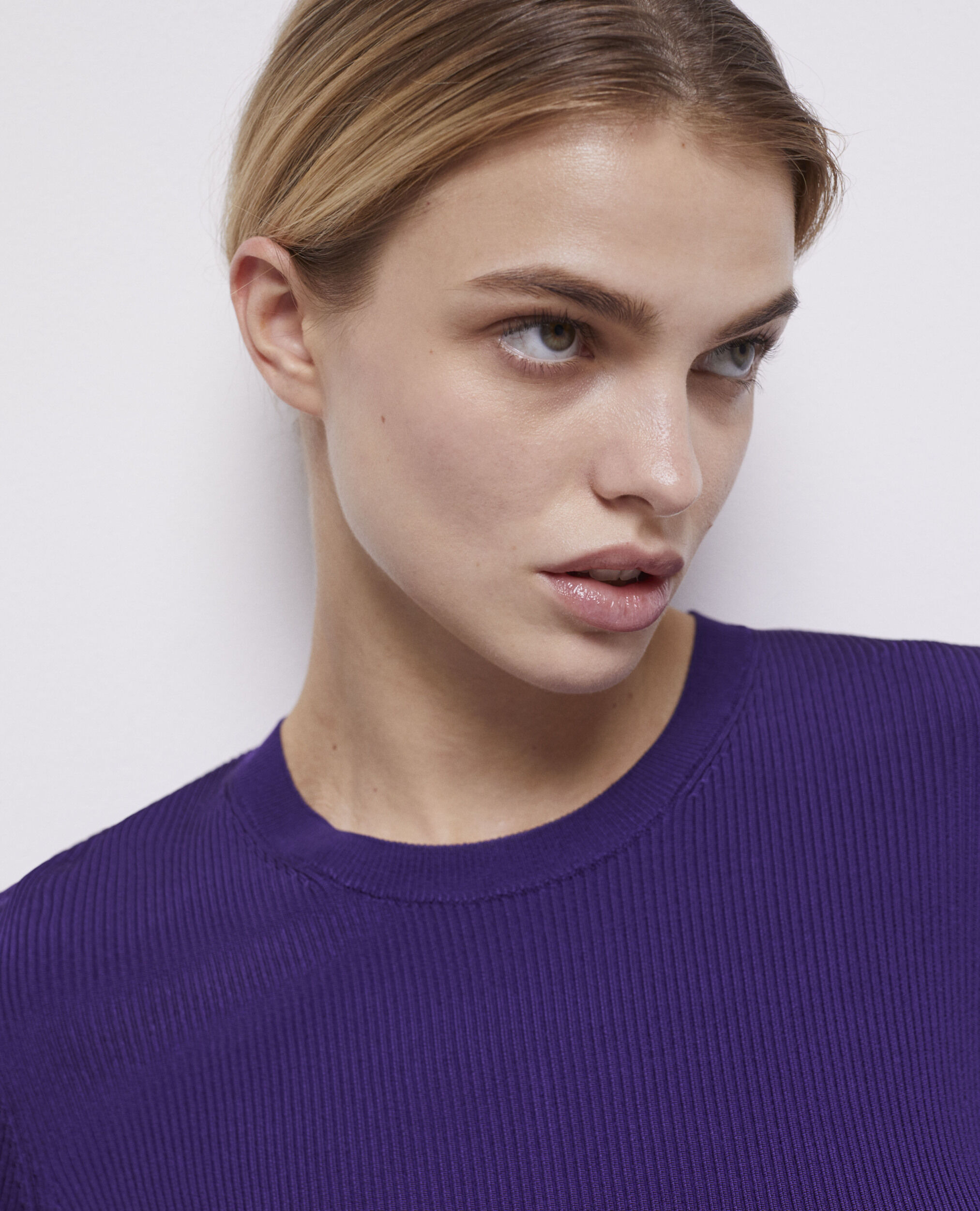 Pull moulant violet
